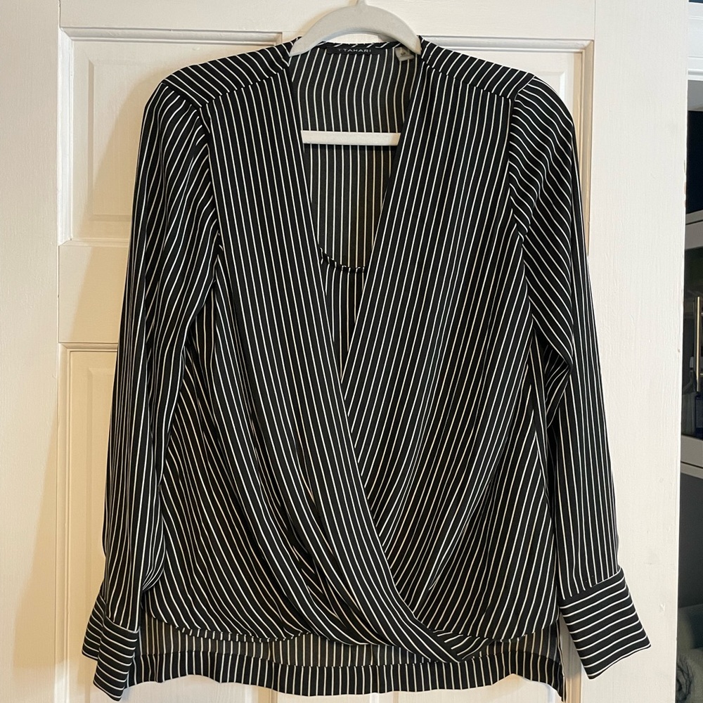 TTAHARI Small Black and white striped over sized blouse